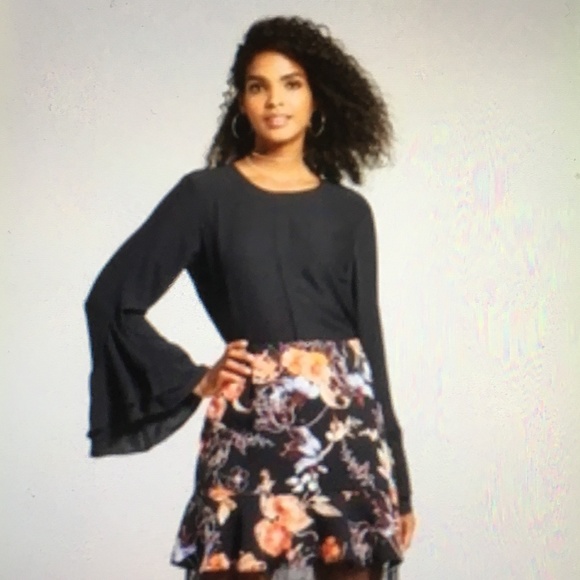 Who What Wear Tops - Who What Wear Black dress top w/bell sleeves Small